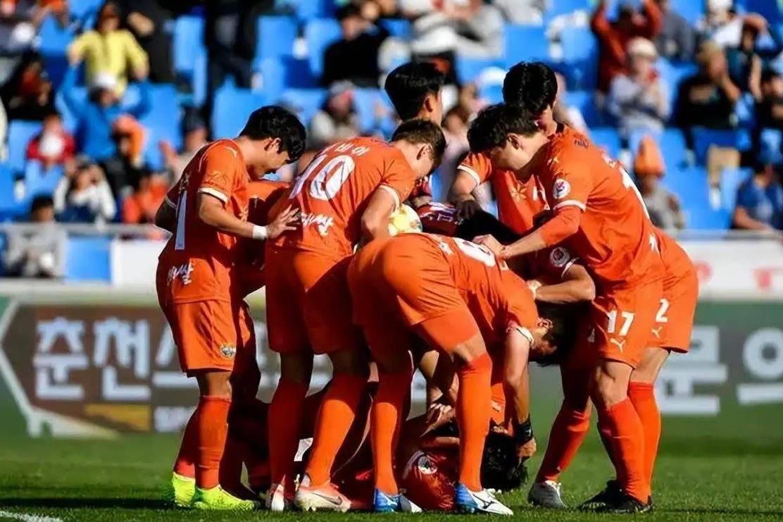 旺财娱乐- 且将新火试新茶全诗 