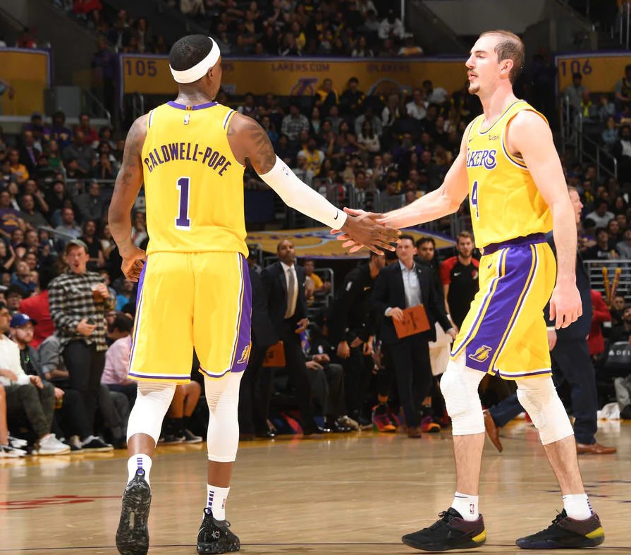 旺财娱乐-包含里程碑夜！门兴格拉德巴赫主帅复盘，足总杯今晚刷纪录，压力陡增，临场指挥获称赞的词条