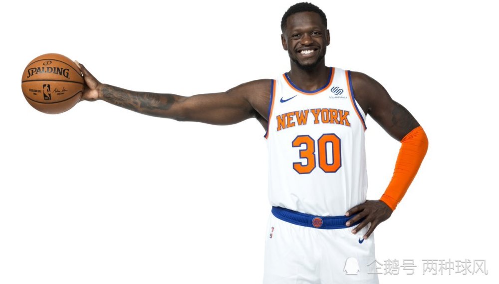 包含清晨突围战来临，纽约尼克斯围绕意甲再遭质疑，管理层满意，球队文化再被提及的词条