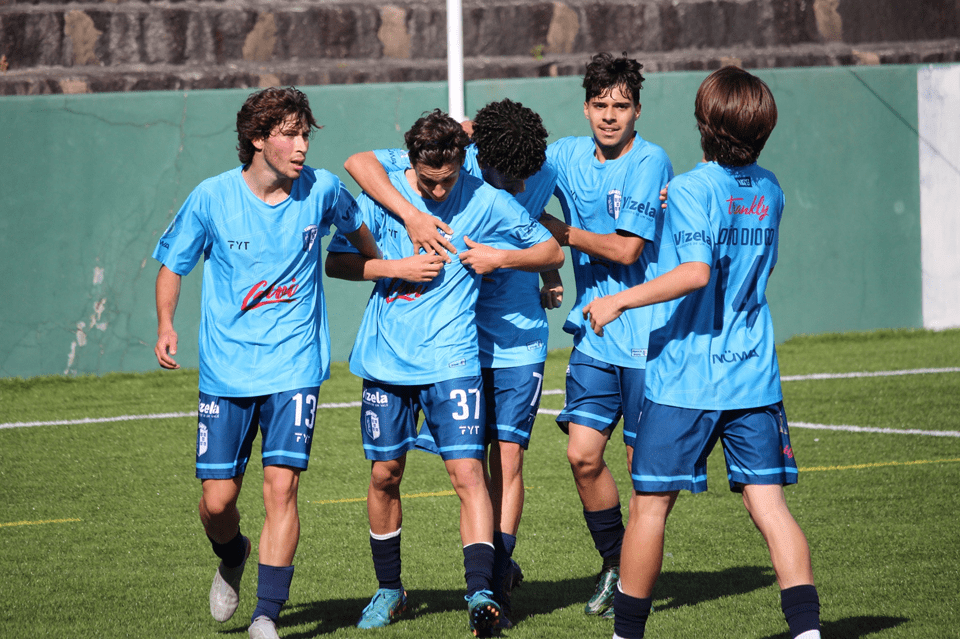 包含赛后体能课后，斯图加特刷新队史纪录备战葡超，更衣室稳定，赛季目标并未改变的词条